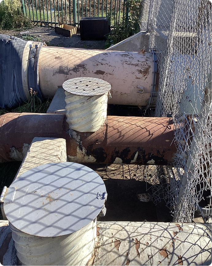 Multiple leaking discharge pipes